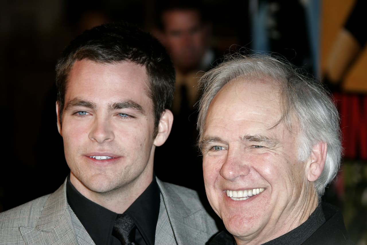 Robert y su hijo Chris Pine tienen las mismas facciones.