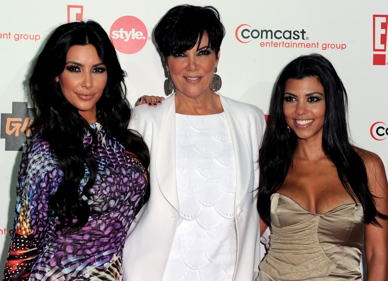 Según People, el texto que publicará Kris en CR Fashion Book también habla de su instinto maternal.