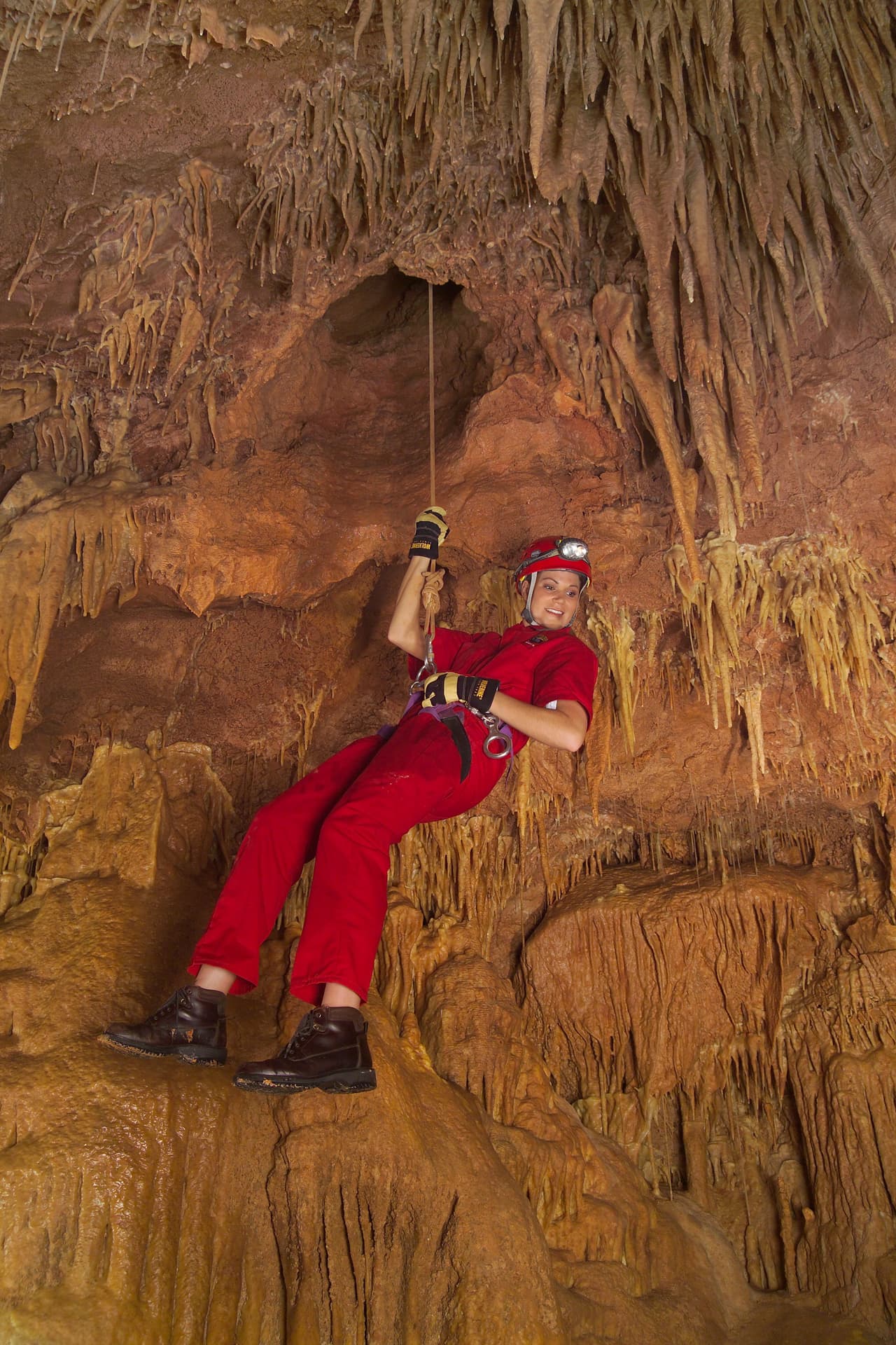 El evento 
<b>"Navidad en las Cavernas"</b> tendrá atracciones de temporada mientras se vive la experiencia de un recorrido con la naturaleza, en el que los visitantes podrán escuchar el eco de los villancicos más populares en las fiestas decembrinas.
