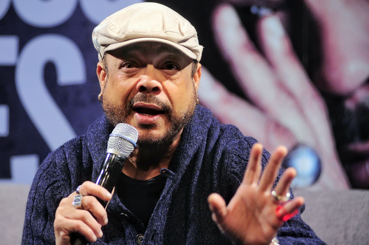 Francisco Céspedes aclaró por qué el pasado 6 de septiembre anunció a través de Facebook que 
<b><a href="https://www.univision.com/famosos/armando-manzanero-desmiente-que-se-retira-y-explica-lo-que-tiene-que-pasar-para-que-deje-los-escenarios-fotos" target="_blank">Armando Manzanero se despediría de los escenarios</a></b> tras la gira 'Armando un Pancho 2'