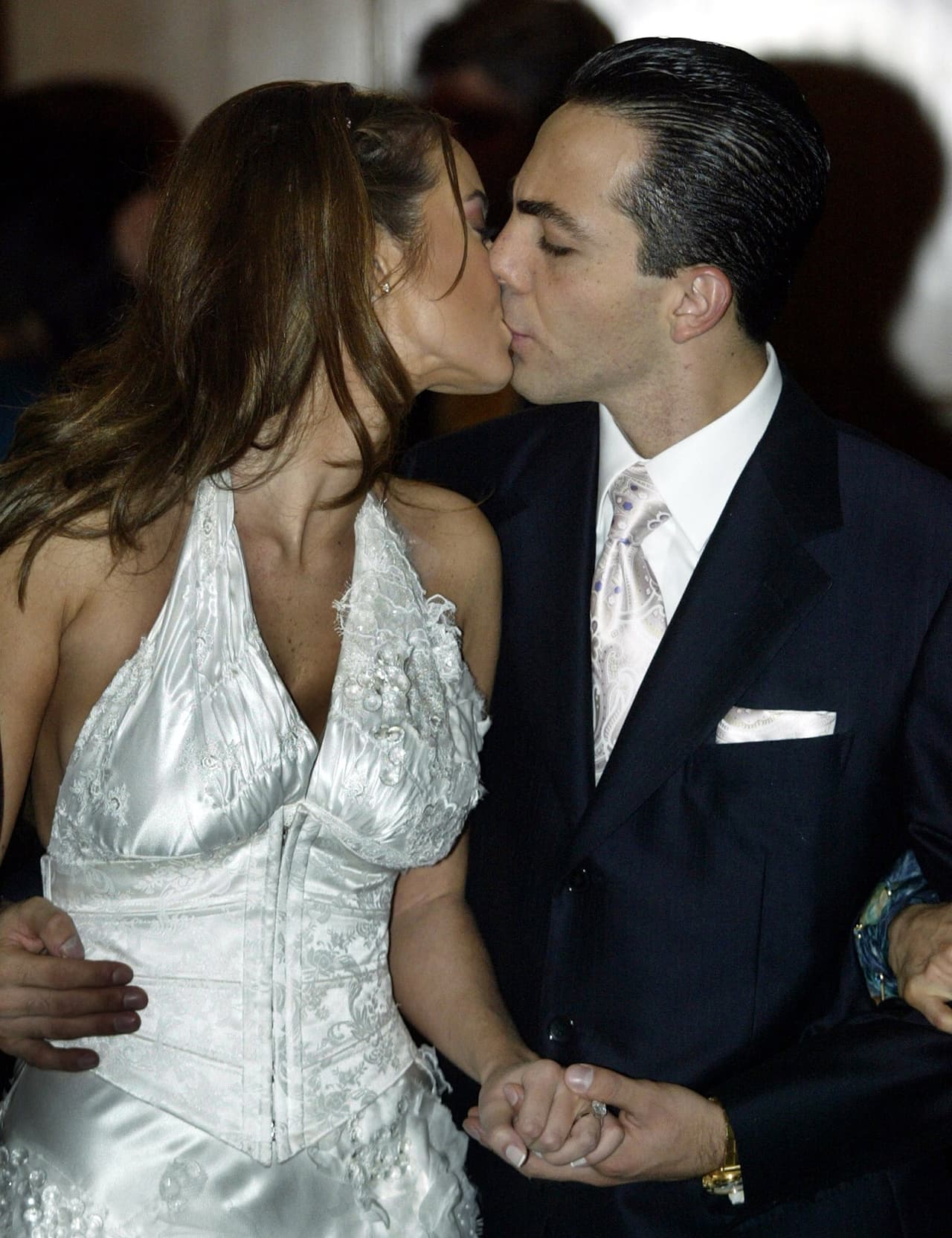 Luego de las declaraciones de Yolanda Andrade, quien fue esposa de Cristian Castro de 2003 a 2004, Gabriela Bo, no sólo secundó los dichos de Andrade sino que acusó a México de haberla censurado cuando intentó hablar del tema.