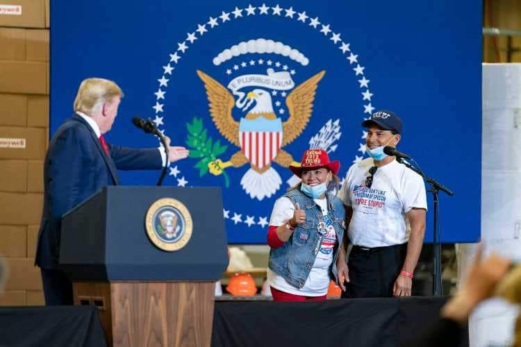 “Ordenaron 250 burritos para Trump": hispanos dueños de un restaurante en Arizona