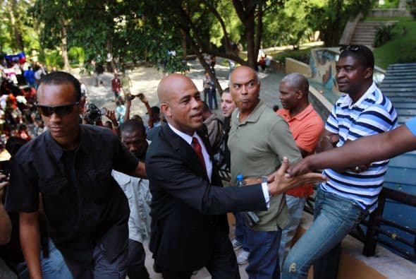 Se denunció además la desorganización en los lugares de votación que por poco se suspende la elección.