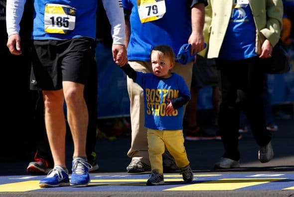 La mejor marca obtenida en la prueba (2h03:02), lograda por el keniano Geoffrey Mutai, es la mejor de la historia pero no el récord del mundo.
