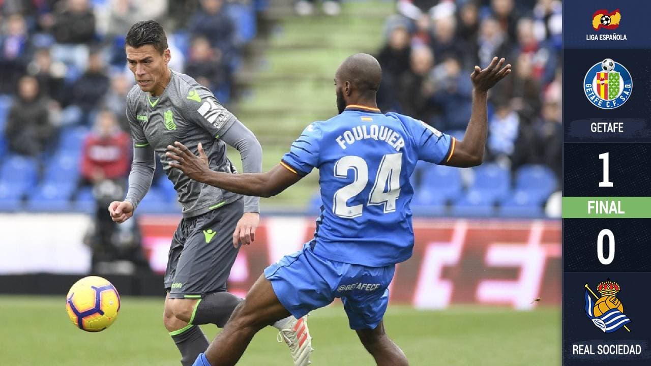 El defensa mexicano se está afianzando en el cuadro bajo de su escuadra.