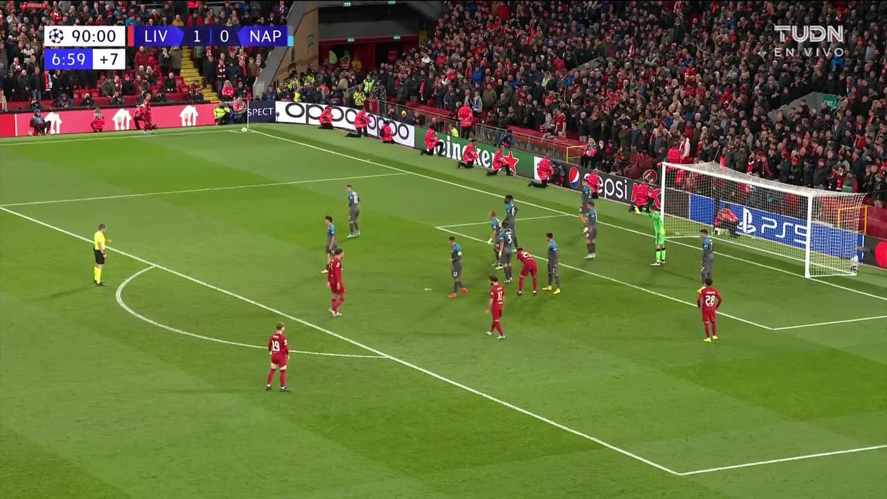 ¡GOL!  anota para Liverpool. Darwin Núñez