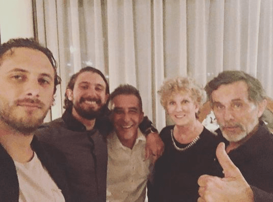 El actor acusó a los medios de comunicación de estarlo acosando y de faltarle al respeto a su trayectoria y también a Christian Bach desde que ella falleció.