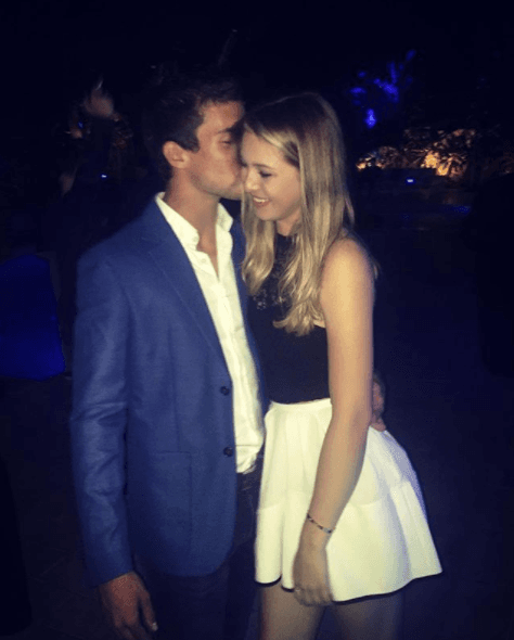 A finales de enero de 2016, Eve compartió esta instántea al lado de su novio, Eugenio Garza Pérez, bisnieto del fundador del Tecnológico de Estudios Superiores de Monterrey, considerada una de las universidades privadas más prestigiosas de México, de acuerdo con información de la revista Hola!