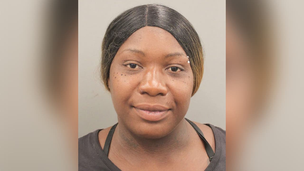 Fijan fianza de $750,000 a Carmen White, acusada de matar a su hermana y quemar su cuerpo