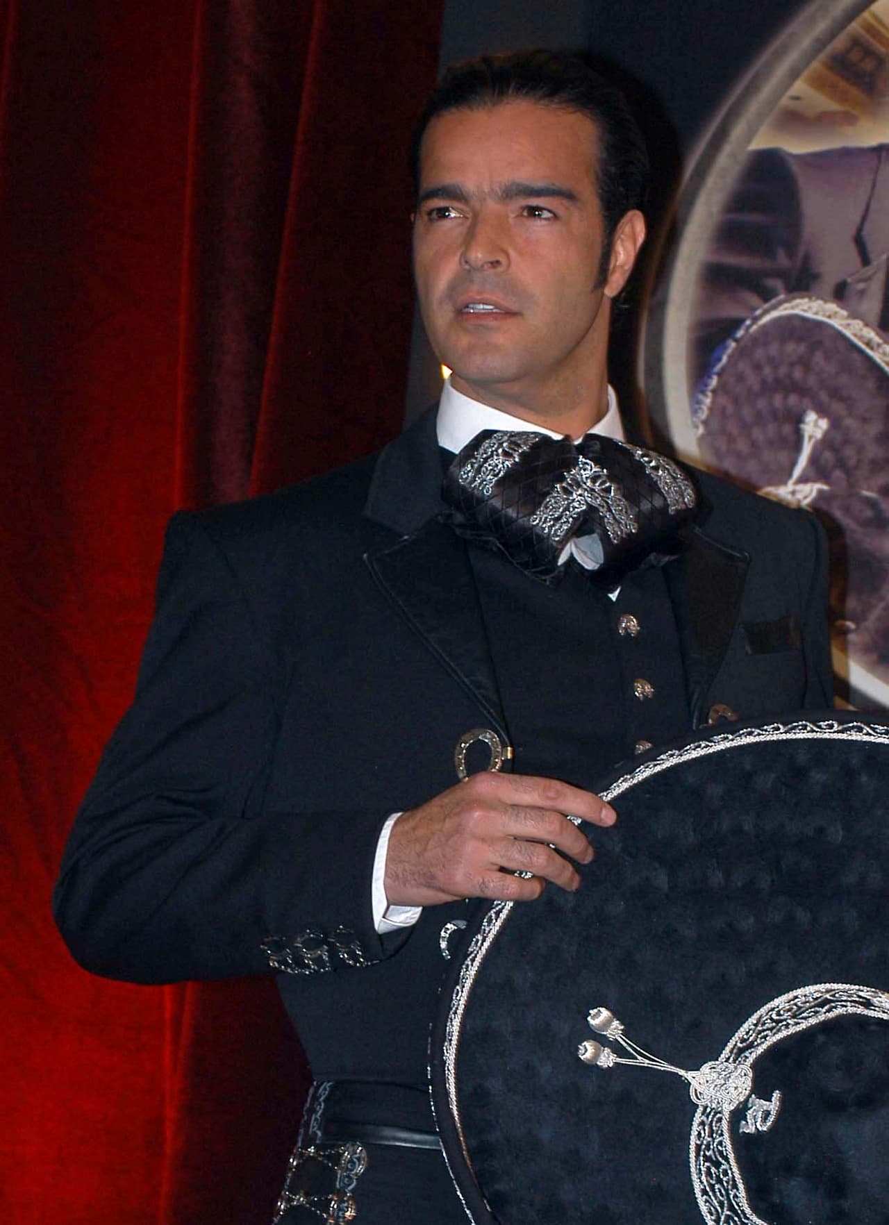 Pablo Montero fue puesto en libertad condicional y aceptó ingresar a rehabilitación, aunque estuvo dos días en prisión durante el 2008 por violar los términos de su libertad y consumir drogas.