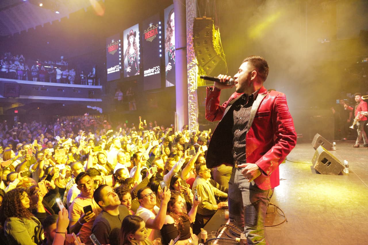 Uno de los mejores momentos con
<a href="https://www.facebook.com/BandaCarnavalOfficial/"> Banda Carnaval</a> en vivo.