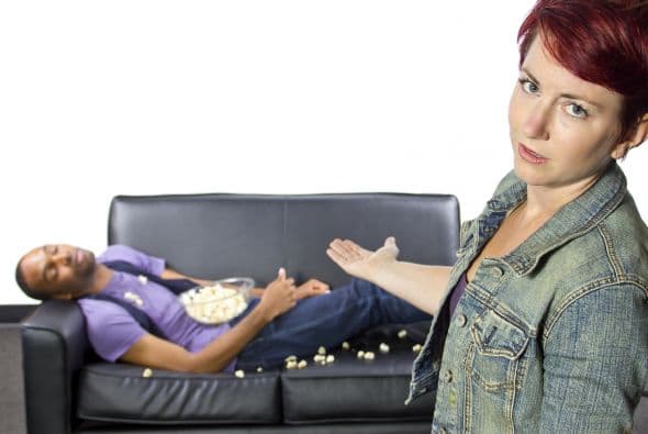 Si tú prefieres una vida tranquila y te haces responsable de tus gastos, y a tu ‘best friend’ le encantan las fiestas y gusta de dejar a los demás pagar la cuenta, será un pésimo compañero de piso.