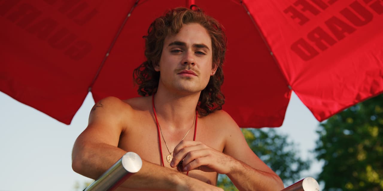 <b>Dacre Montgomery</b>
<br>Se trata de un histrión originario de Australia que encarnó a Billy Hargrove en la ficción de los hermanos Duffer en 2017; ese mismo año protagonizó la película ‘Power Rangers’.
