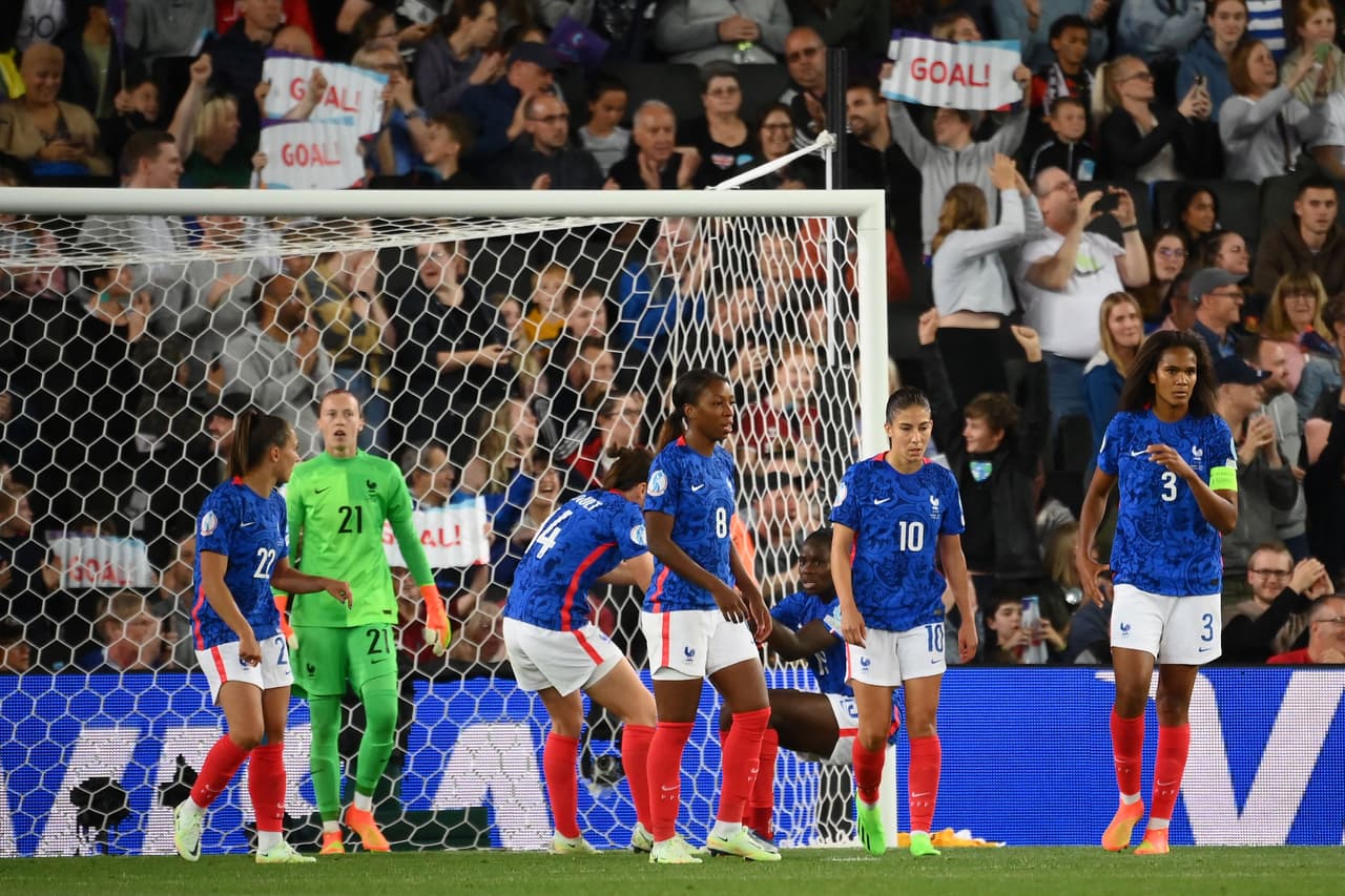 Gracias a un espectacular doblete de Alexandra Popp, Alemania venció a Francia y se metió a la Final en busca de su noveno título de la Euro Femenil. Ahora se verá las caras ante la local Inglaterra.