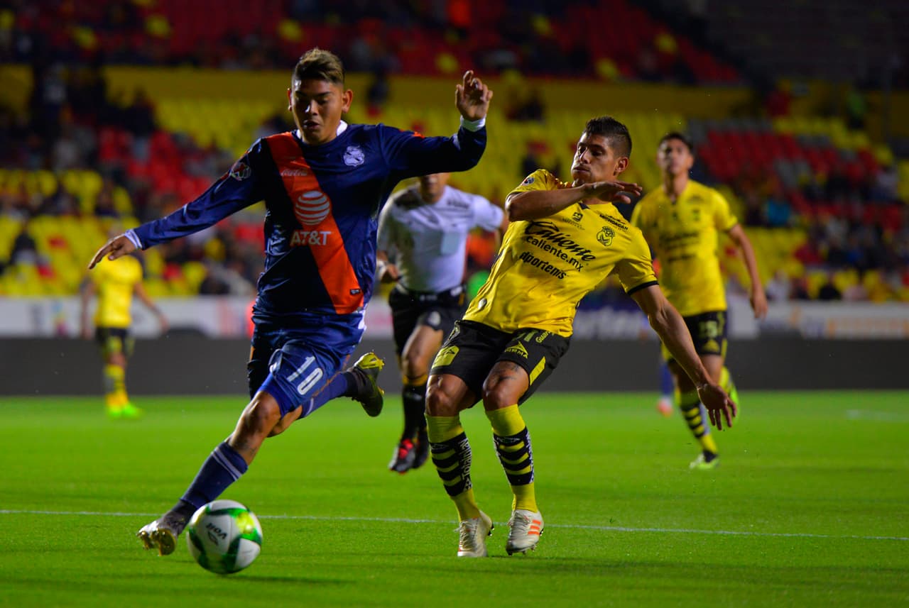 Jonathan Espericueta brindó un buen partido y mostró inteligencia para generar peligro a favor de los visitantes pero también los defensores realizaron marcaciones precisas.