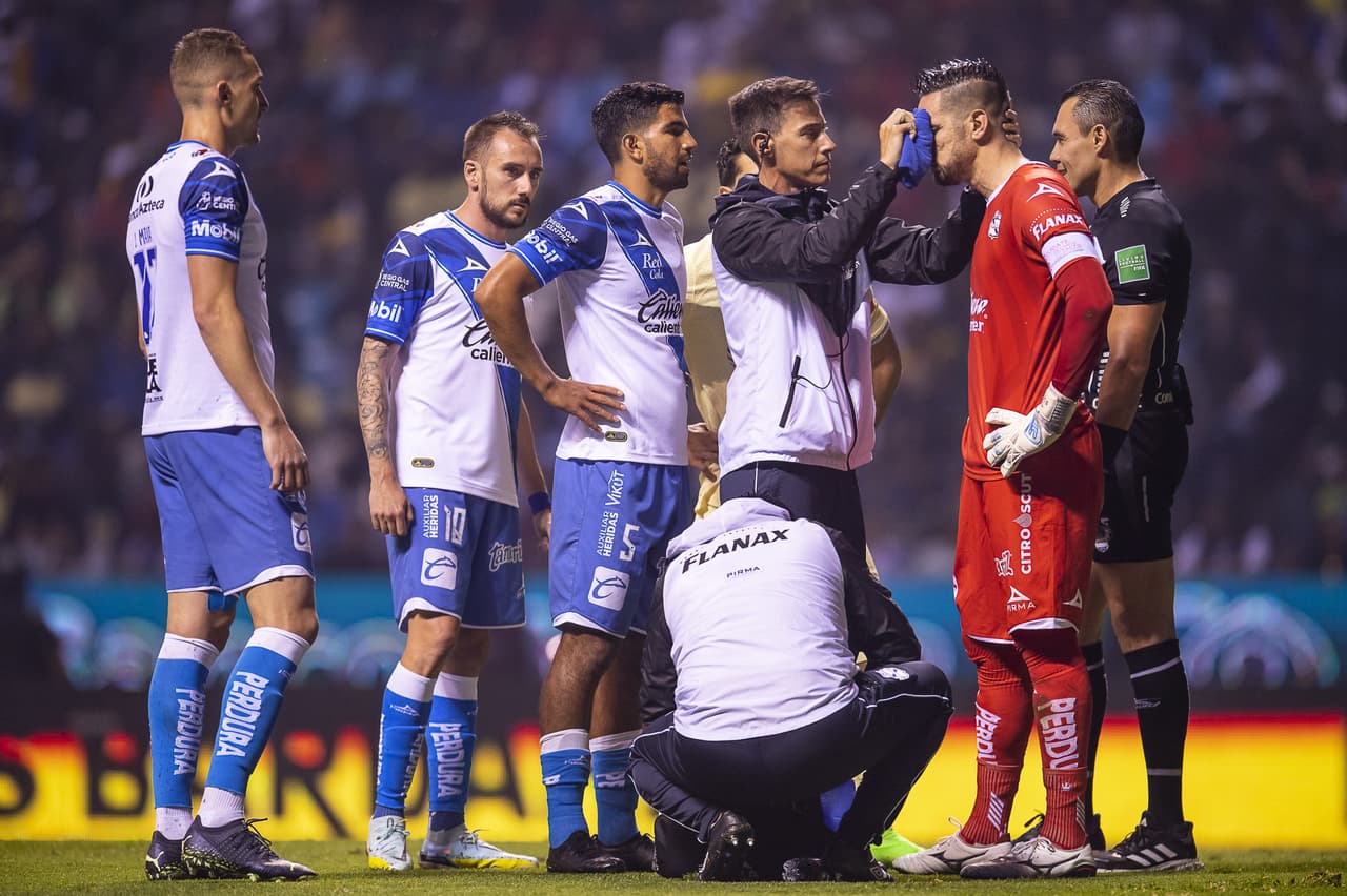 América aplastó 1-6 al Puebla en la ida de los Cuartos de Final con doblete de Henry Martín y goles de Diego Valdés, Alejandro Zendejas, Brian Rodríguez y Federico Viñas.