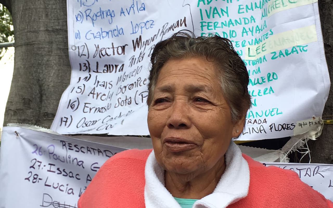 "Las autoridades no nos informan bien": la zozobra que invade las operaciones de rescate en México