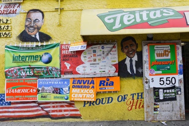 En South LA, latinos y afroestadounidenses luchan juntos para defenderse de la gentrificación