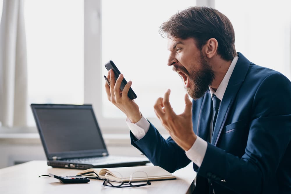 <b><u>Mercurio retrógrado y su impacto en los signos del elemento fuego (Aries, Leo y Sagitario)</u></b>
<br>El tránsito retrógrado de Mercurio, hasta cierto punto, es un “mal necesario” porque contrarresta mucho la impulsividad característica de tu elemento. Generalmente tanto los nativos de Aries, como los de Leo y Sagitario se destacan por decir enseguida lo que piensan pues nada hay que detesten más que la hipocresía y el doblez.
<br>