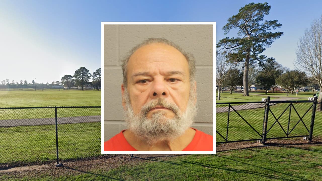 Arrestan a un delincuente sexual registrado por exponerse ante una mujer que paseaba a su perro en Texas 