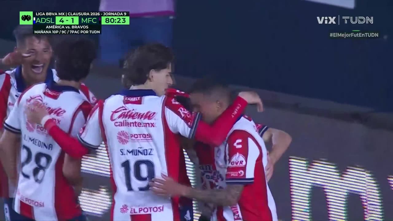 ¡No contó! Hubo mano de Chuy Medina en el remate y anularon el gol