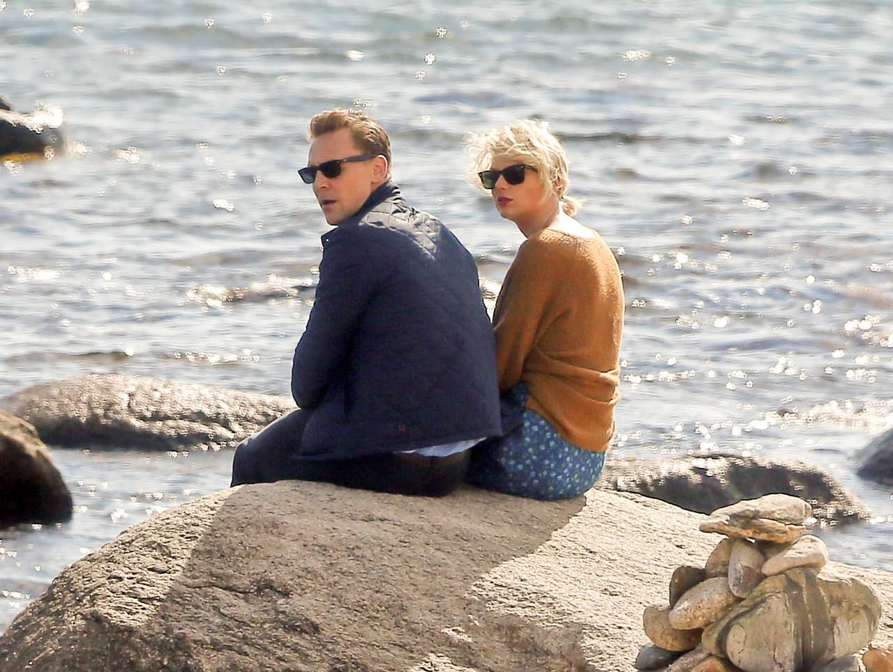 Taylor Swift y Tom Hiddleston, cita romántica en un concierto de Selena Gómez