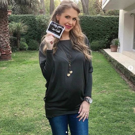 Después de una larga espera, Ingrid Martz y su esposo ya saben que el bebé que esperan es una niña.