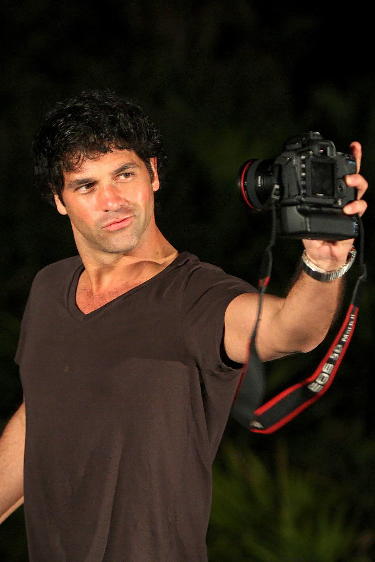 Así como lo vemos, Valentino no sólo es actor y modelo, también es amante de la fotografía y productor de televisión y cine.