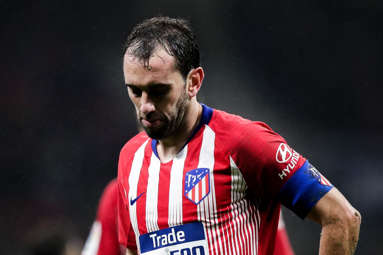 ¿Cómo? Tanto en España como en Italia aseguran que Diego Godín ya tiene un acuerdo con el Inter después de varios días de negociar su extensión de contrato con el Atlético de Madrid.