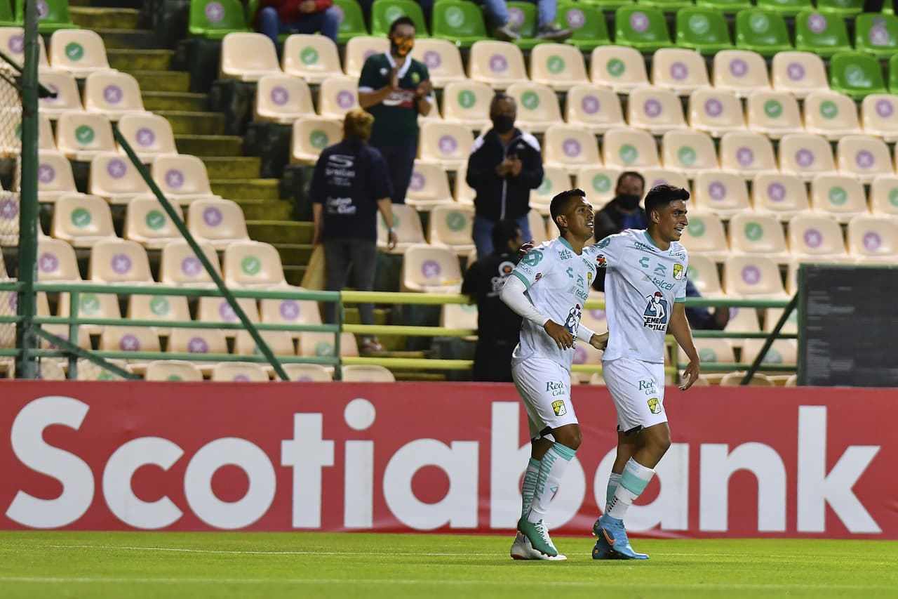 Elías Hernández vuelve a aparecer en la vuelta, le da la victoria 1-0 a León, poen el 3-0 definitivo en global y aseguran su liugar en los cuartos de final.