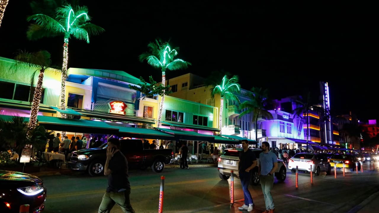 Cambia el horario para vender bebidas alcohólicas durante Spring Break en Miami Beach