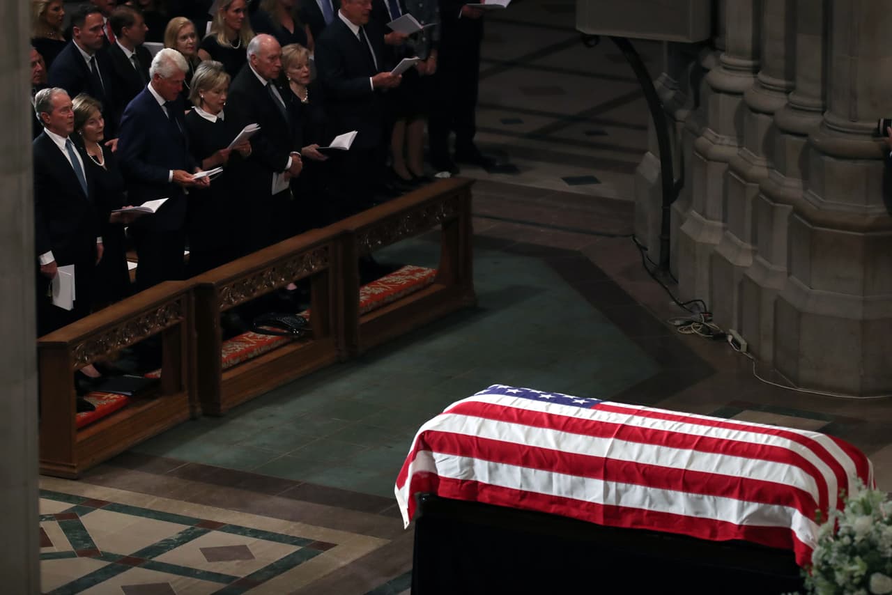 Los expresidentes ocuparon la primera fila en la Catedral Nacional de Washington.
<br>