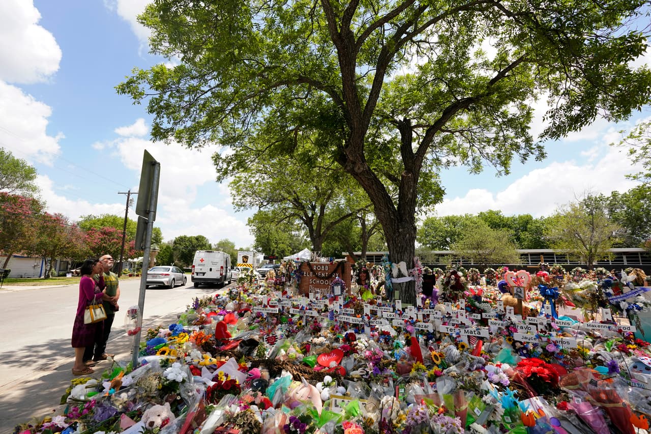 Una herida que no cierra: de Columbine a Sandy Hook, las tragedias en las aulas que han marcado la historia 