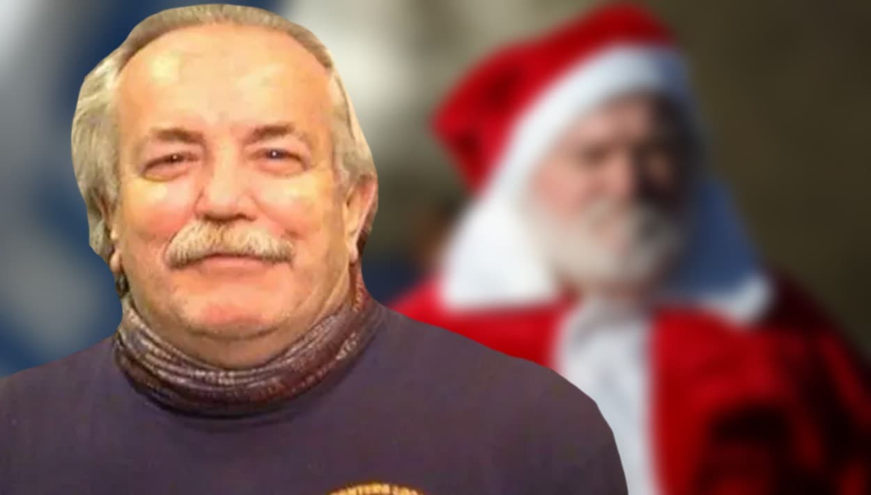 Empuja e insulta a empleado vestido como Santa Claus que 'lo chocó con su panza': ahora enfrenta cargos en Illinois