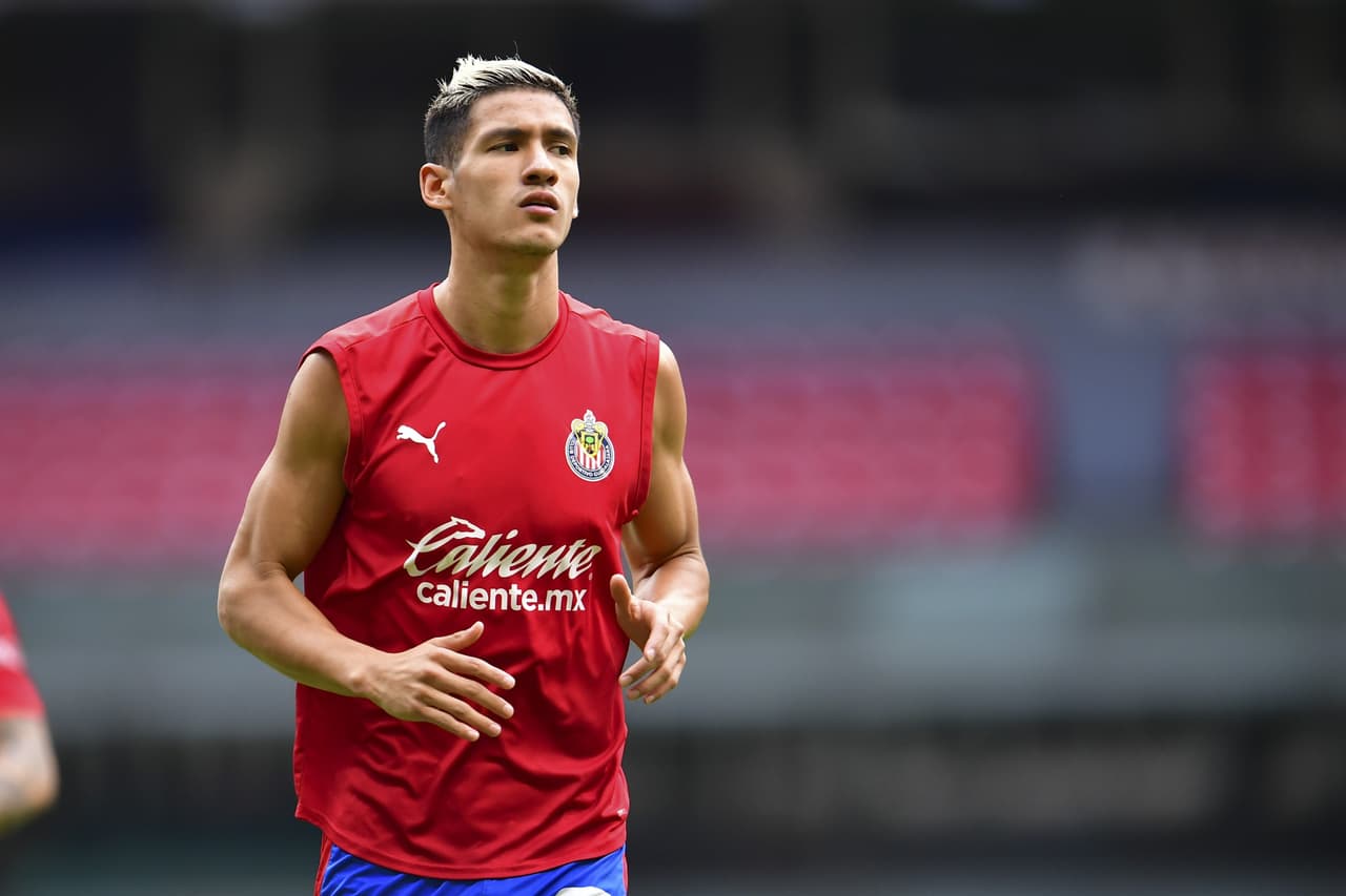 Chivas multa a Uriel Antuna por entrevista