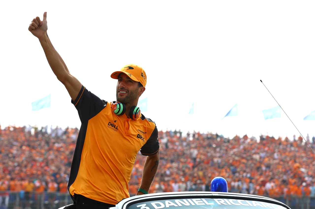 Max Verstappen conquistó el GP de los Países Bajos, por delante de George Rusell y Charles Leclerc; Lewis Hamilton fue cuarto y Checo Pérez quinto.