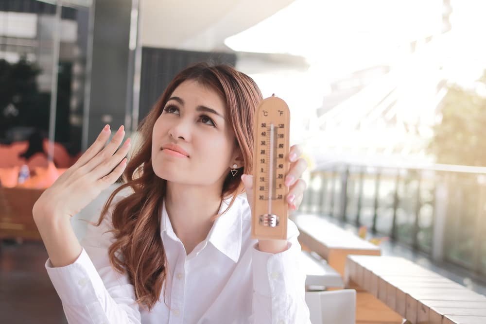 Asimismo, era el tiempo en que aparecían más enfermedades, la plaga, la peste, los problemas en la piel, úlceras heridas infectadas por tanta falta de higiene y tanto calor, ¡la canícula era sinónimo de muerte y calamidades!