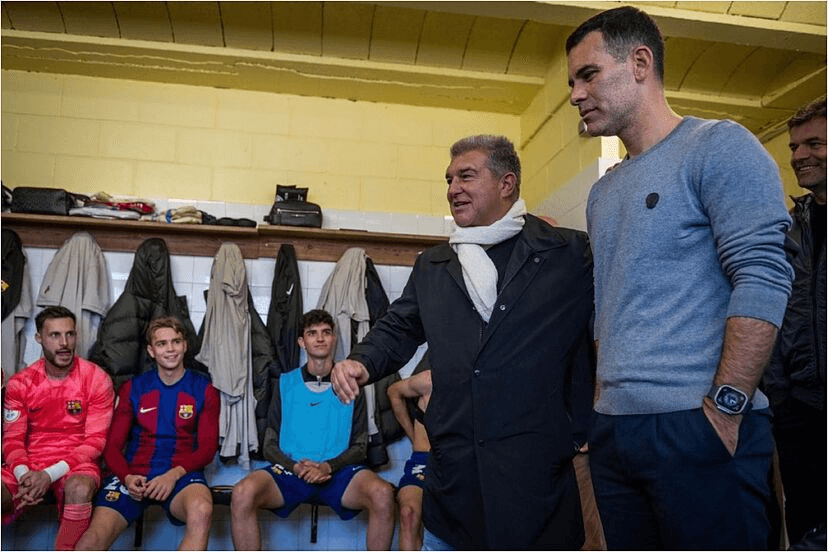 Visita de Joan Laporta a Rafa Márquez aumenta tensión en Barcelona