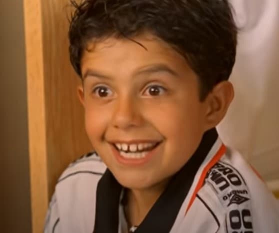 <b>Giovani Florido, Toño</b>
<br>Si había un personaje infantil de ‘El Atlético San Pancho’ que sentía por completo la pasión del fútbol, ese definitivamente era Toño, el ‘Capi’ Tafoya. No solamente fue parte de los organizadores del equipo de fútbol en San Francisco del Monte, sino que su más grande sueño era ser futbolista de grande, como su papá.