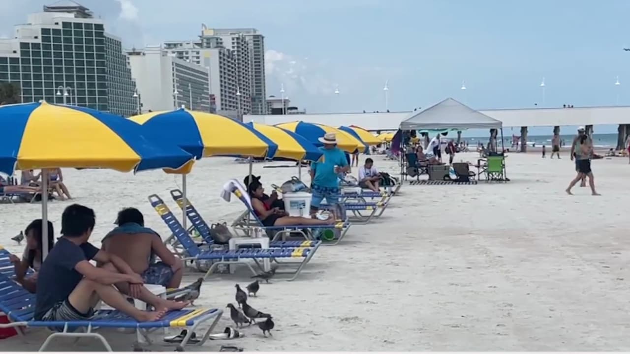 Habitantes y autoridades de Florida Central se alistan ante la llegada de una posible tormenta