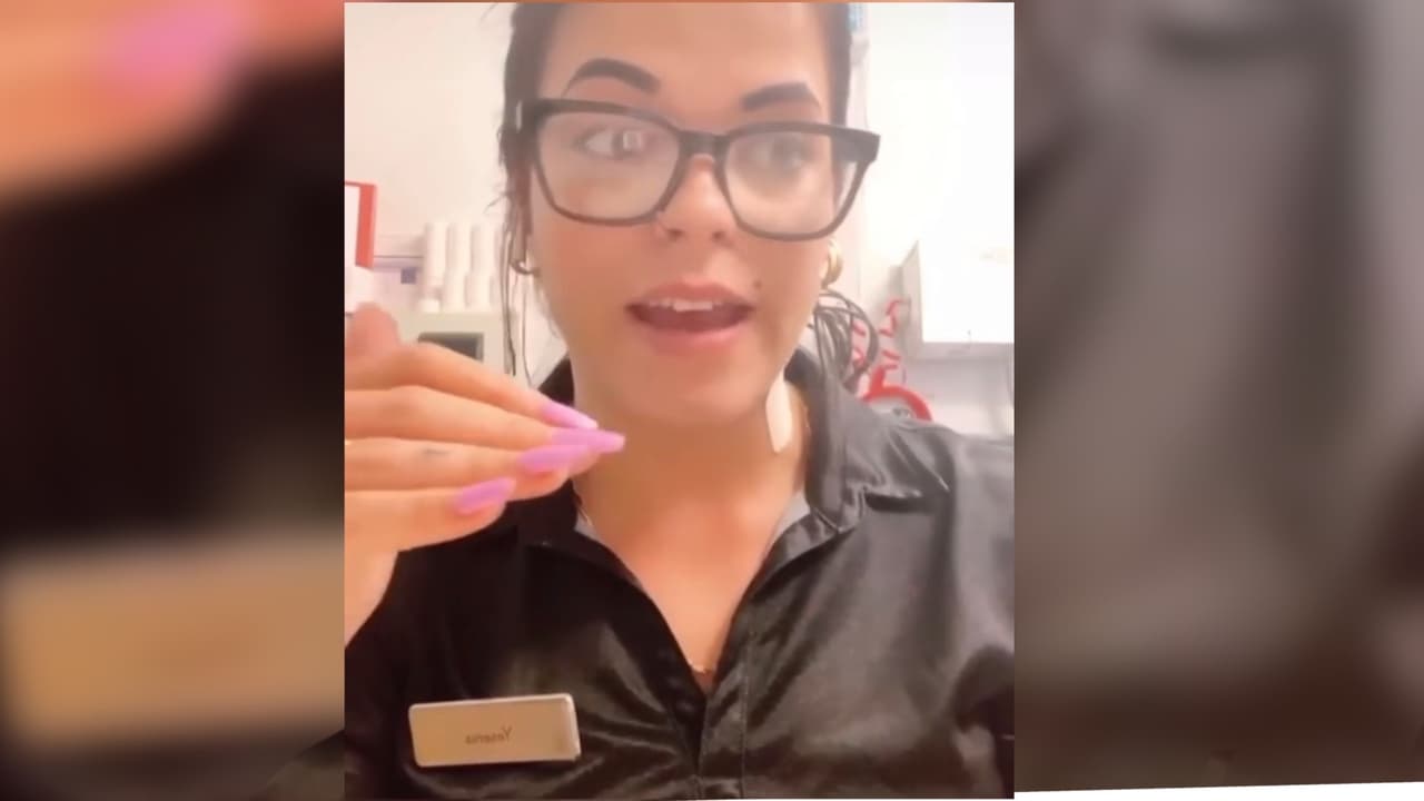 Clienta de gasolinera se queja de que 'no entiende español' por el acento en inglés de la empleada