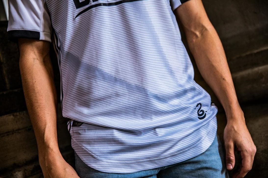 La titular mantiene el color azul y los detalles en dorado como seña principal. (Philadelphia Union)