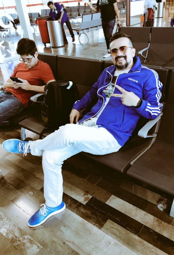 Después del pleito legal, Martínez formó el grupo Los súper reyes, en donde utilizó el mismo concepto de los Kumbia Kings.