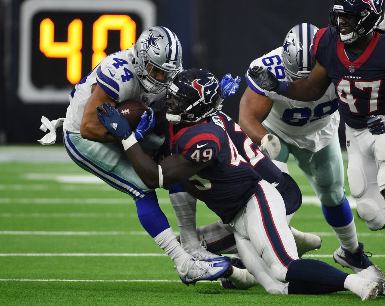 <b>Cowboys 6-14 Texans</b>. En duelo de equipos texanos, los locales del NRG Stadium sacaron la mejor parte en otro partido en el que pusieron en vitrinas a sus jugadores estelares como Dak Prescott.