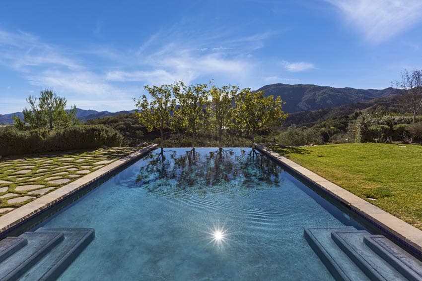 En un día de Sol, no dejarán este lugar, que además se ve ideal para pasar la tarde entre amigos en una rica bbq.