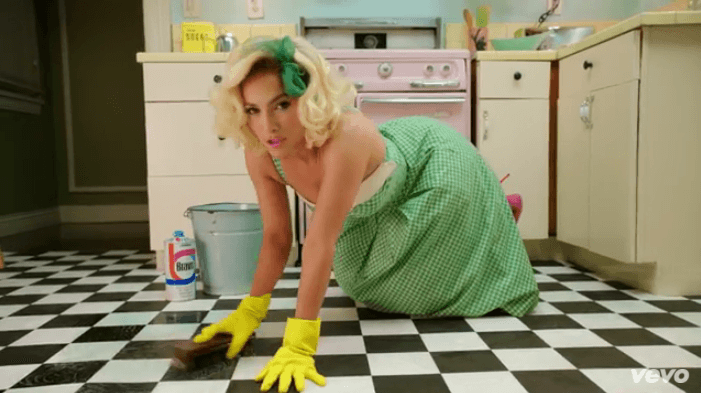 Jlo estrenó video de 'Ain't Your Mama' cargado de #WomanPower