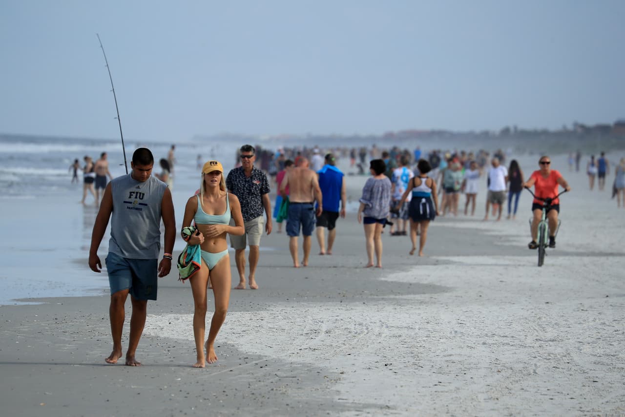 El Departamento de Salud de Florida reportó en su informe del miércoles en la noche que el condado Duval llegó a 925 casos de coronavirus. 
<br>