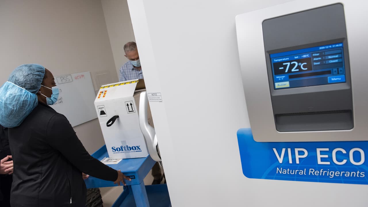 Se tiene previsto que en el Texas Children's Hospital se apliquen 3,900 dosis durante esta semana.