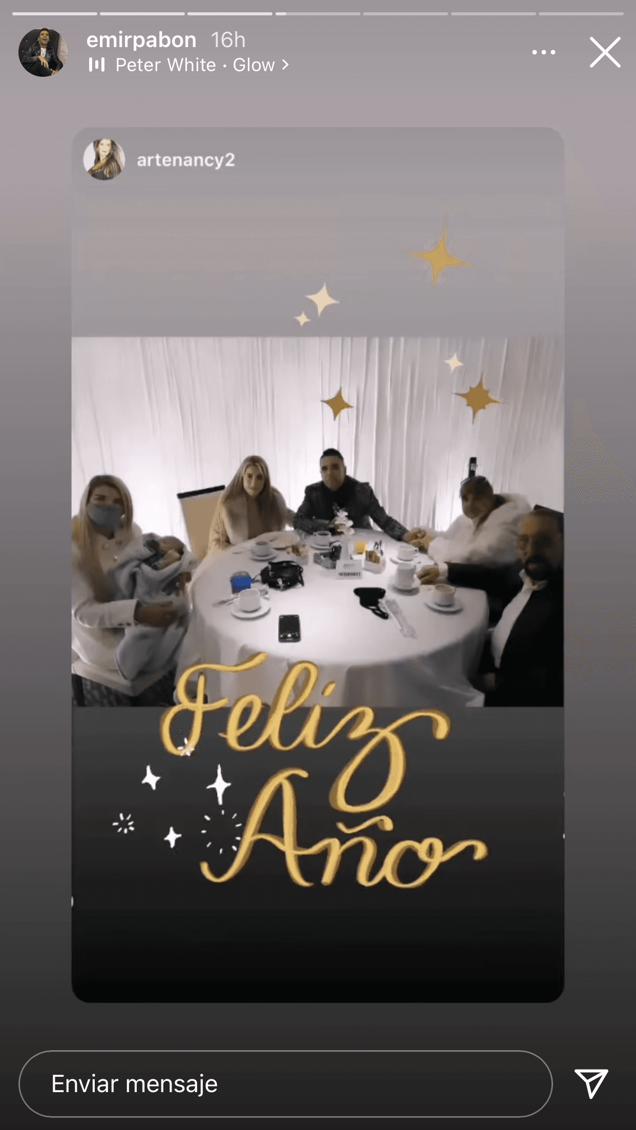 El Año Nuevo también lo recibieron en familia y compartieron algunos de esos momentos con sus fans. 
<br>