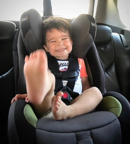 "Sí quiero otro bebé, yo más que Marcus, pero la verdad es que... ¡Diego es tremendo! Si te contara todas las que me hizo ayer, no acabábamos [...]", aseguró la protagonista de 'La doble vida de Estela Carrillo' para el programa 
<a href="https://www.youtube.com/watch?v=BKrHU53UfcU" target="_blank">'¡Cuéntamelo ya!</a>'.